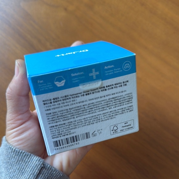 Vital Hydra Solution Hydro Plump Water Cream - Blue - Picture 3 of 3